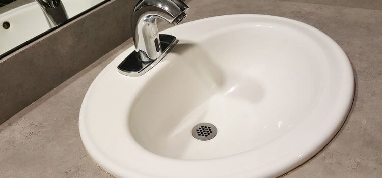 How to Clean Kitchen Sink Drain Smell 